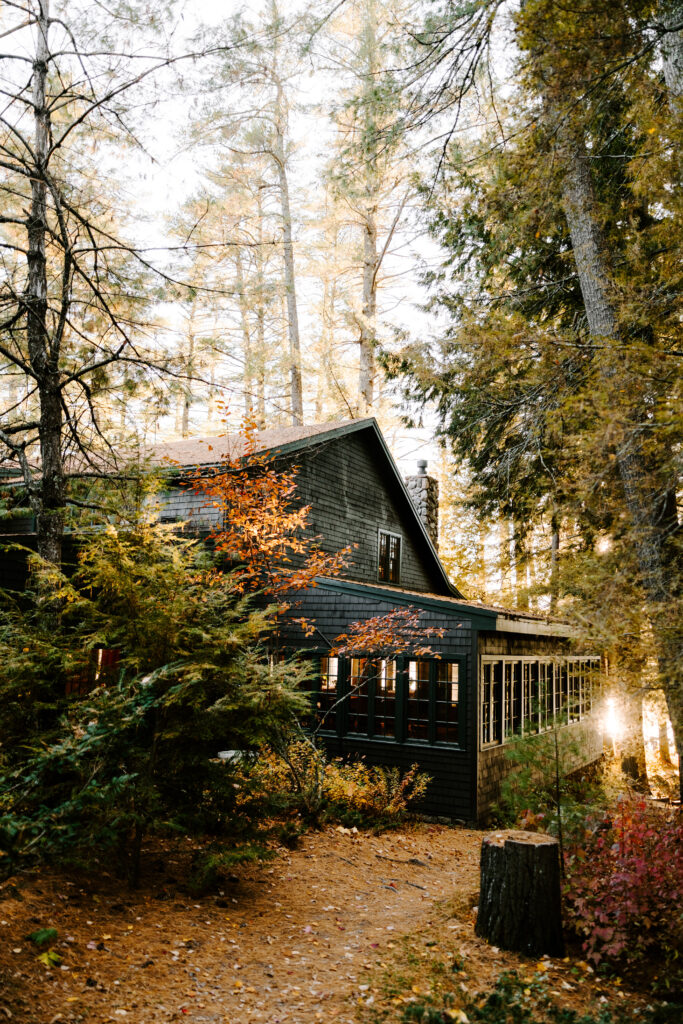 Maine lodge at fall Migis Lodge wedding
