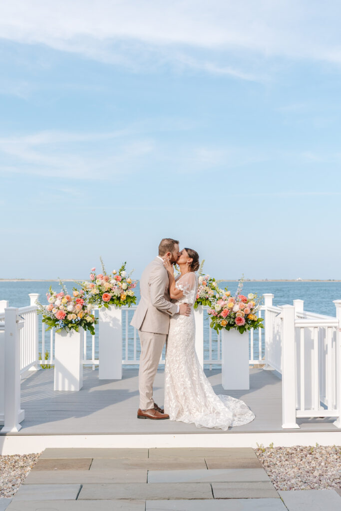 first kiss at wedding ceremony in massachusetts